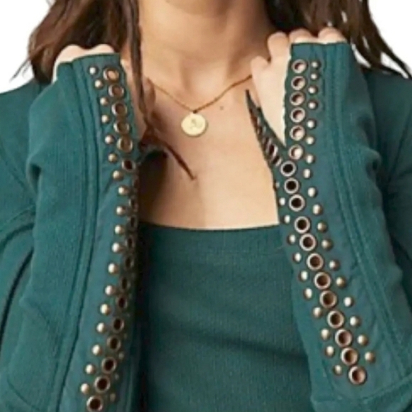 Free People A Little Unruly Square Neck Thermal in Green Gable Size Medium - Picture 3 of 10